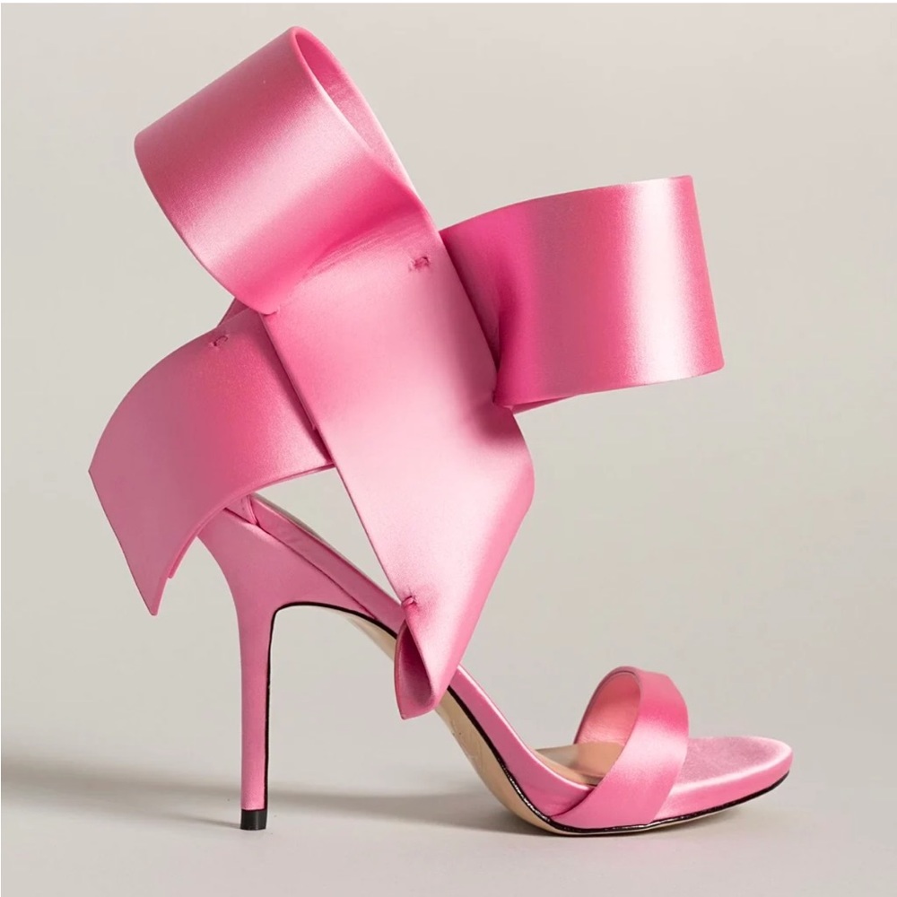 Aminah Jillil Bow Kitten Heel